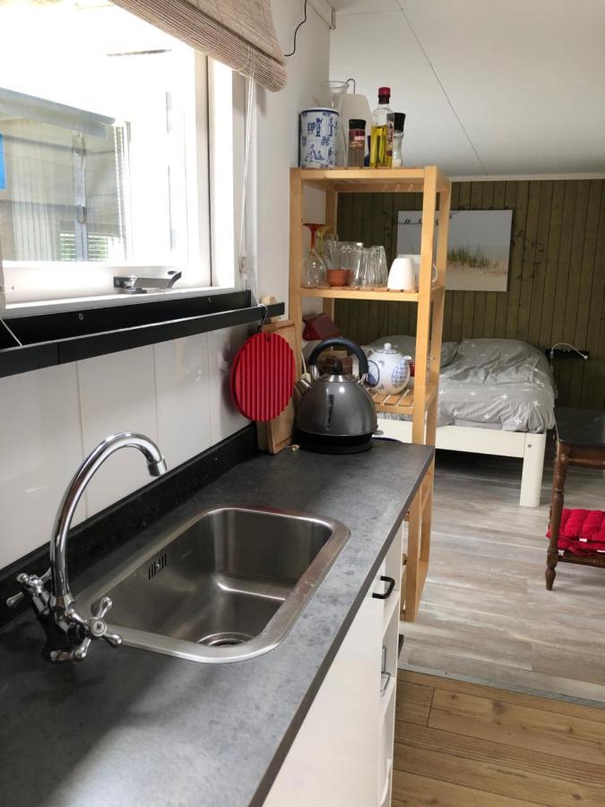 Bed and Breakfast Beemster Tiny House Зюйдостбемстер Экстерьер фото